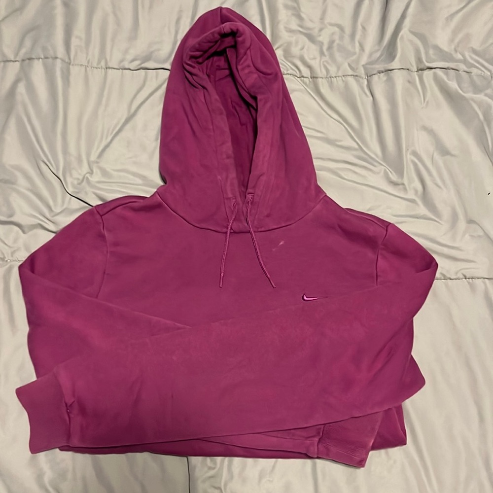 Women Vintage Nike Essential Hoodie